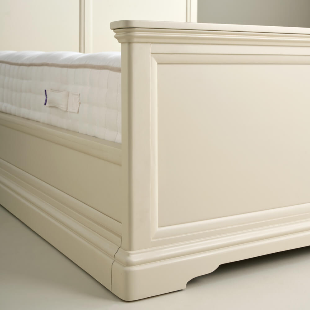 Bordeaux Bed, Ivory, Double